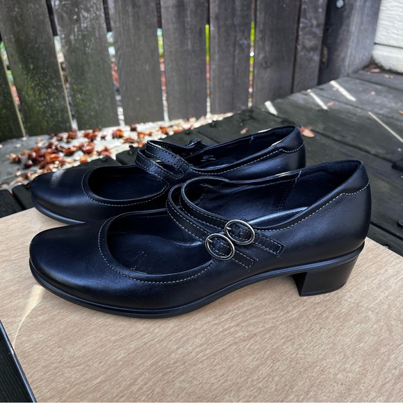 Ecco Pearl Mary Jane Double Strap Heeled Shoe Sz 38 - Picture 3 of 16